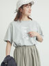 【接触冷感】箔プリントTシャツ（オフホワイト/グレー/チャコールグレー）｜Samansa Mos2（サマンサ モスモス）通販