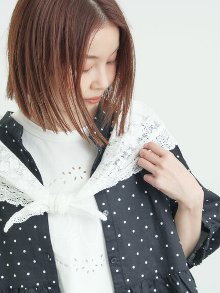 三角ストール付カットワーク刺繍Tシャツ（オフホワイト/グレー/チャコールグレー）｜Samansa Mos2（サマンサ モスモス）通販