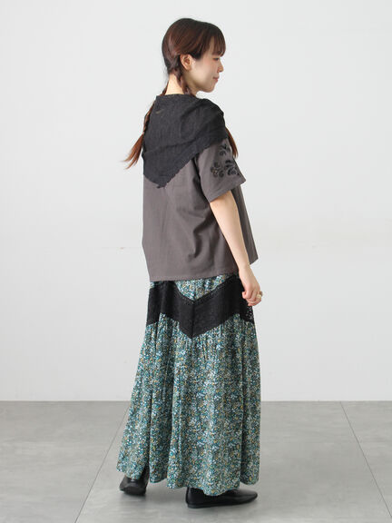 三角ストール付カットワーク刺繍Tシャツ（オフホワイト/グレー/チャコールグレー）｜Samansa Mos2（サマンサ モスモス）通販