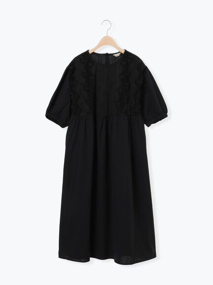 胸元レース貼りワンピース（オフホワイト/ブラック/キナリ）｜Samansa Mos2（サマンサ モスモス）通販