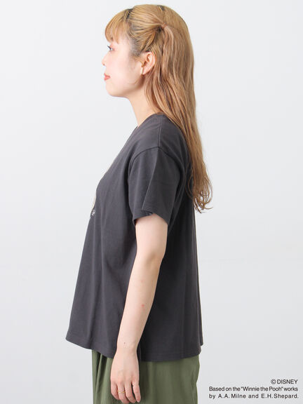 【Disney】くまのプーさんレースモチーフTシャツ（オフホワイト/ブラック/ベージュ）｜Samansa Mos2（サマンサ モスモス）通販