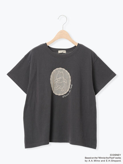 【Disney】くまのプーさんレースモチーフTシャツ（オフホワイト/ブラック/ベージュ）｜Samansa Mos2（サマンサ モスモス）通販