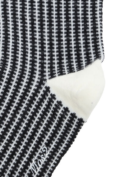 【Disney】くまのプーさん/ワンポイント刺繍ソックス（ブラック/レッド/キナリ）｜Samansa Mos2（サマンサ モスモス）通販