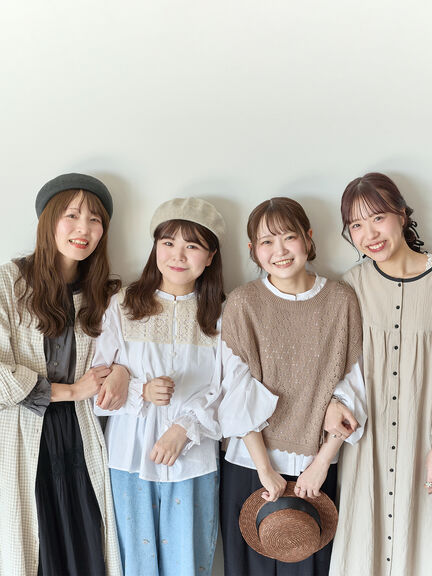 【Cross×Staff】前後2WAYワンピース（ブラック/ベージュ/ストライプ/ギンガムチェック）｜Samansa Mos2（サマンサ モスモス）通販