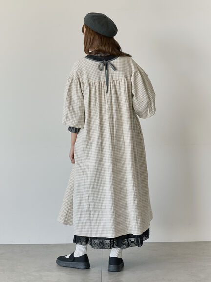 【Cross×Staff】前後2WAYワンピース（ブラック/ベージュ/ストライプ/ギンガムチェック）｜Samansa Mos2（サマンサ モスモス）通販