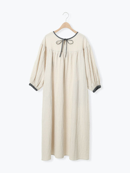 【Cross×Staff】前後2WAYワンピース（ブラック/ベージュ/ストライプ/ギンガムチェック）｜Samansa Mos2（サマンサ モスモス）通販