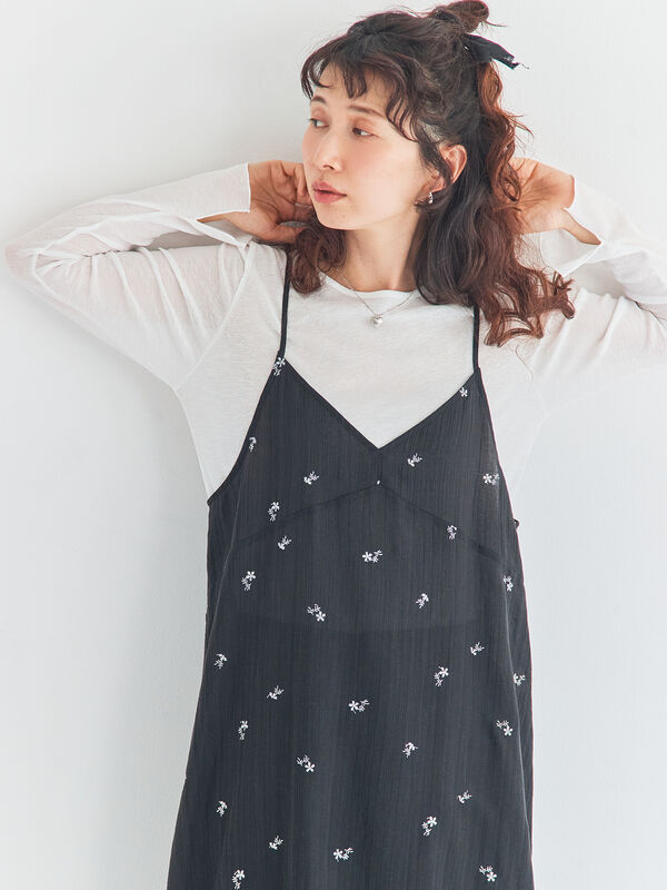 シアー楊柳刺繍キャミソールワンピース（オフホワイト/ブラック/ミント