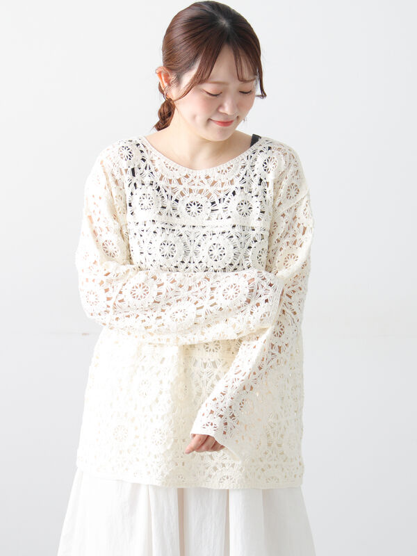 モチーフ編みニットプルオーバー（オフホワイト）｜Samansa Mos2（サマンサ モスモス）通販