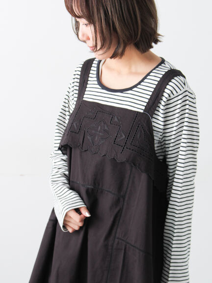 カットワーク刺繍キャミチュニック（オフホワイト/ブラック/サックスブルー）｜Samansa Mos2（サマンサ モスモス）通販