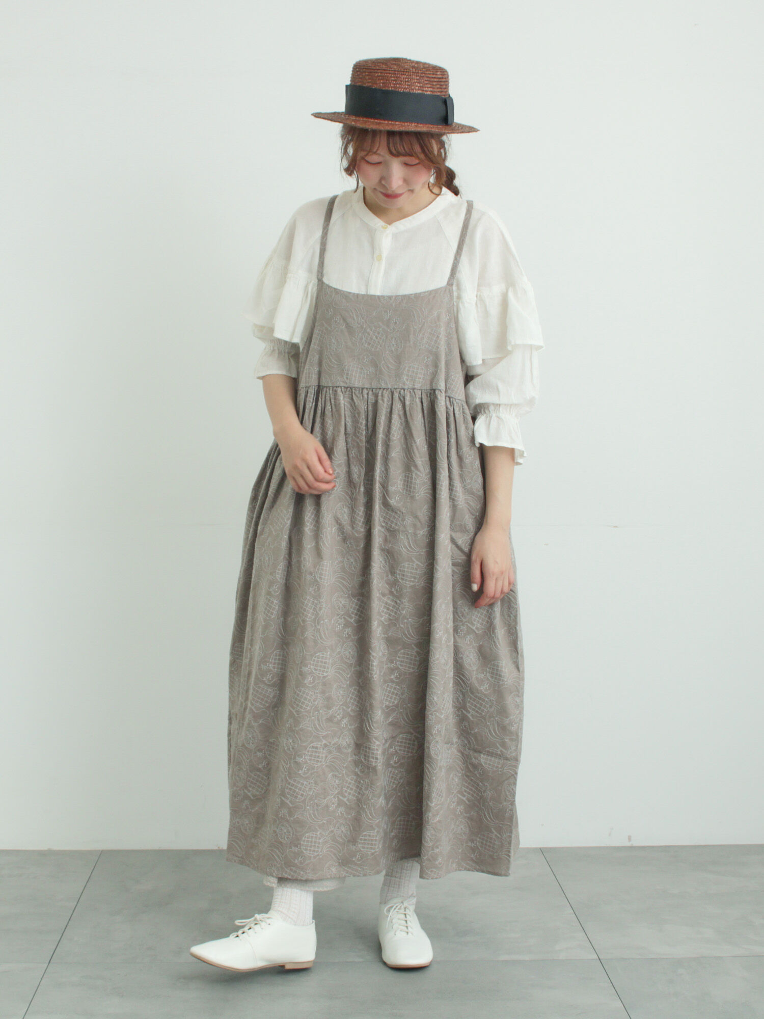 セール】 【メルヘン×Samansa Mos2】総刺繍ワンピース（オフホワイト