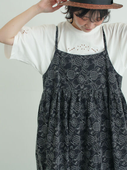 【メルヘン×Samansa Mos2】総刺繍ワンピース（オフホワイト/ブラック/モカ）｜Samansa Mos2（サマンサ モスモス）通販