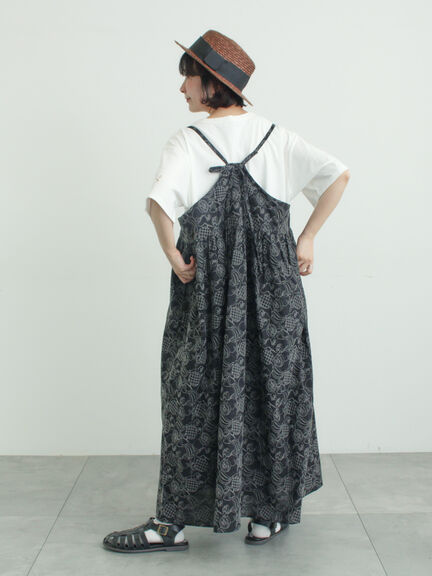 【メルヘン×Samansa Mos2】総刺繍ワンピース（オフホワイト/ブラック/モカ）｜Samansa Mos2（サマンサ モスモス）通販