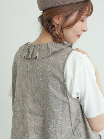 【メルヘン×Samansa Mos2】総刺繍ベスト（オフホワイト/ブラック/モカ）｜Samansa Mos2（サマンサ モスモス）通販