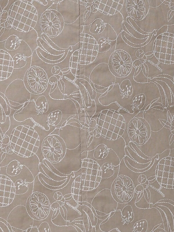 セール】 【メルヘン×Samansa Mos2】総刺繍ベスト（オフホワイト