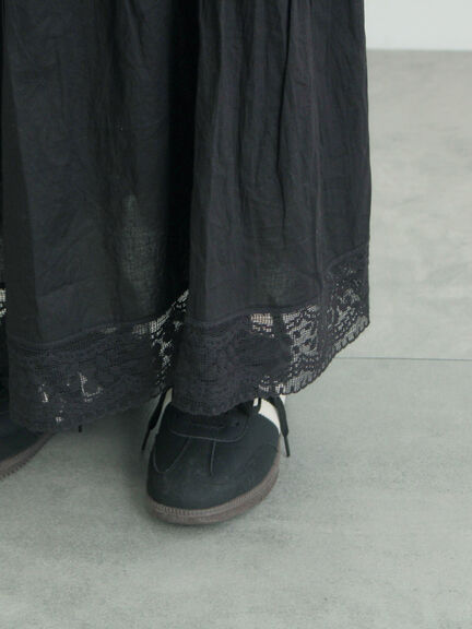 ティアードレーススカート（オフホワイト/ブラック/グレージュ）｜Samansa Mos2（サマンサ モスモス）通販