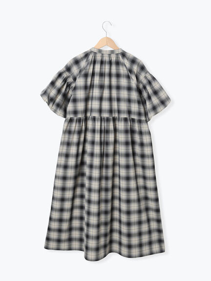 【遮熱】柄アソートバルーンスリーブワンピース（ブラック/ベージュ/サックスブルー/ネイビー）｜Samansa Mos2（サマンサ モスモス）通販