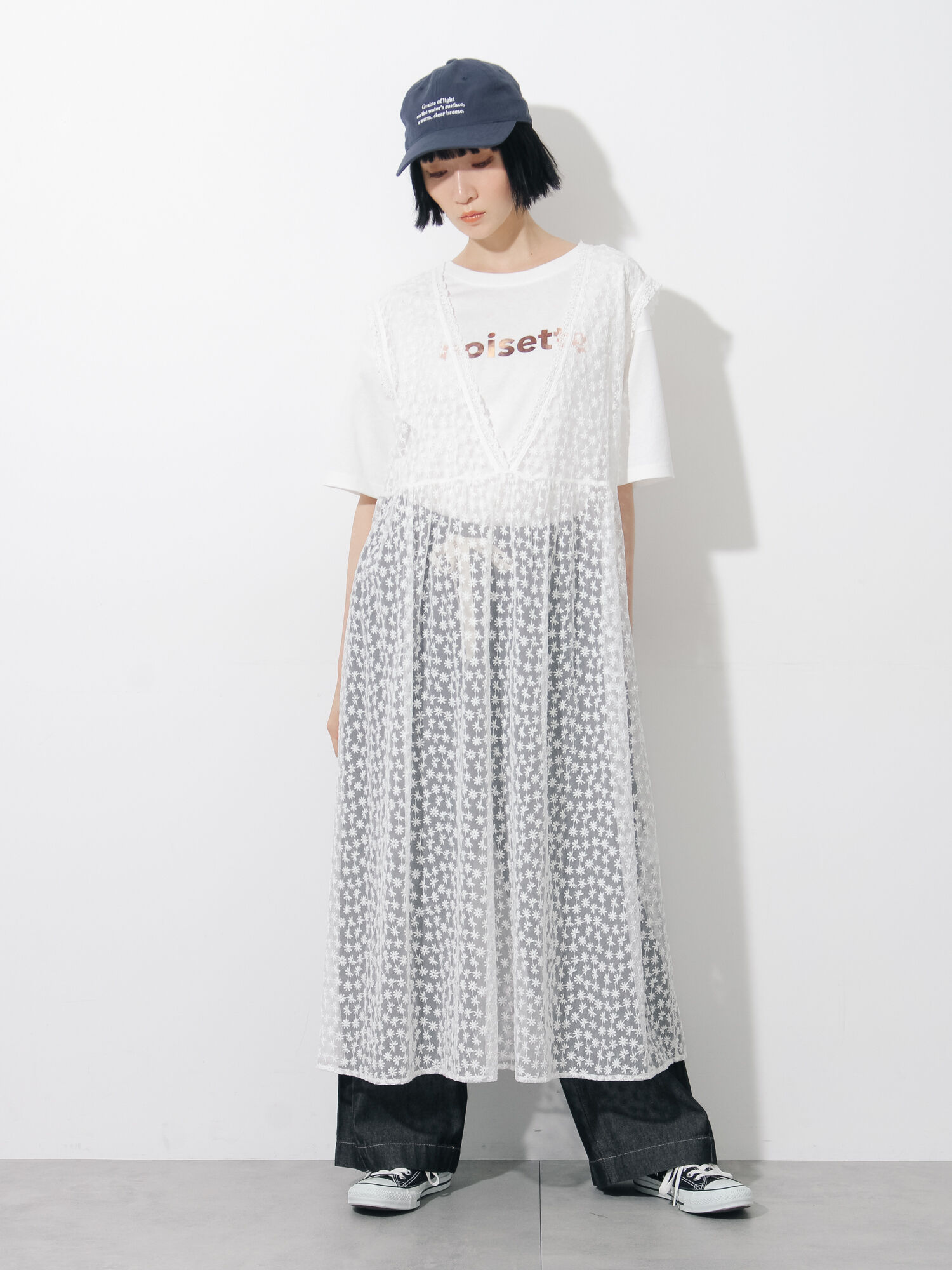 チュール刺繍前後2WAYノースリワンピース（オフホワイト/ブラック