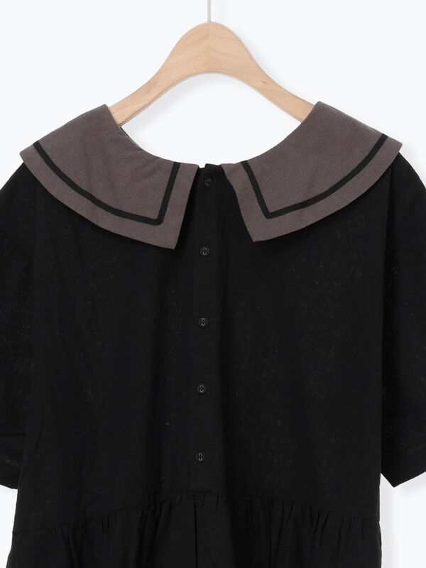 非売品ワンピース ピンズ 4個セット ミニTシャツ2種類　メモ帳 ビッグ襟前後2WAYワンピース（ブラック/ベージュ/ブルー/ワンピース