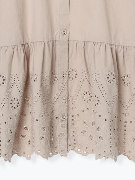 裾スカラップレース切替ブラウス（オフホワイト/ブラック/ベージュ）｜Samansa Mos2（サマンサ モスモス）通販