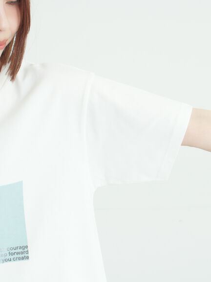 【接触冷感】スクエア箔ロゴTシャツ（オフホワイト/チャコールグレー/サックスブルー）｜Samansa Mos2（サマンサ モスモス）通販