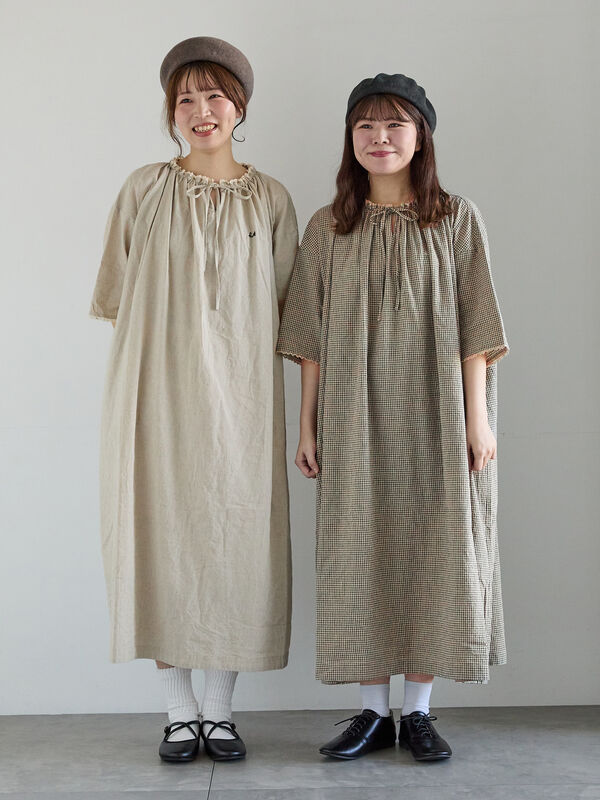 SA刺繍】スモックワンピース（オフホワイト/ブラック/ベージュ