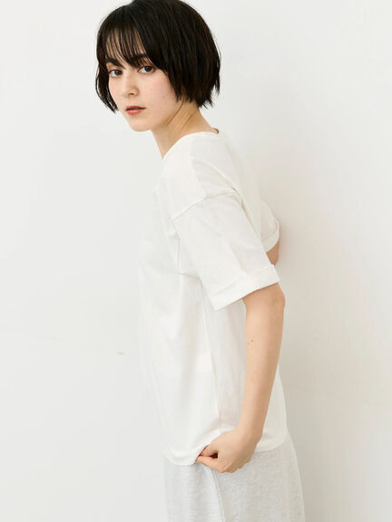 【接触冷感】アソートワンポイント刺繍Tシャツ（オフホワイト/チャコールグレー/イエロー）｜Samansa Mos2（サマンサ モスモス）通販