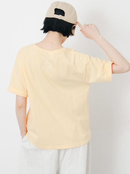 【接触冷感】アソートワンポイント刺繍Tシャツ（オフホワイト/チャコールグレー/イエロー）｜Samansa Mos2（サマンサ モスモス）通販