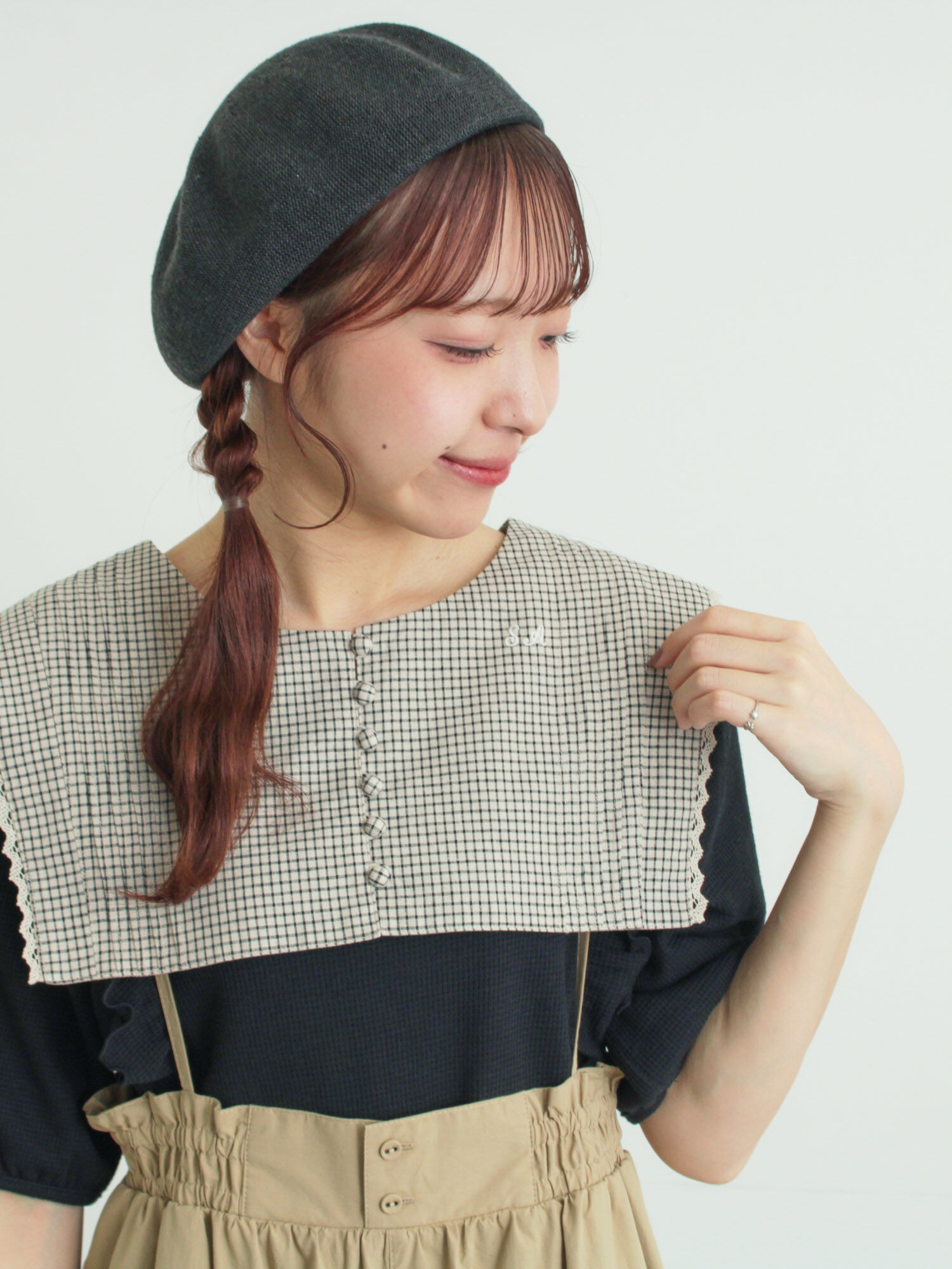 セール】 【SA刺繍】くるみボタンセーラー付け襟（オフホワイト