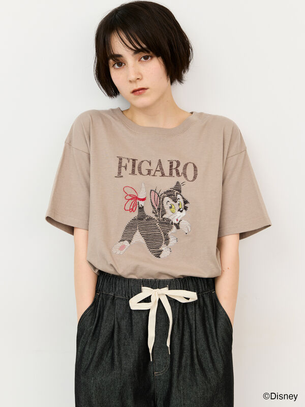セール】 【Disney】ピノキオ/フィガロ刺繍Tシャツ（オフホワイト