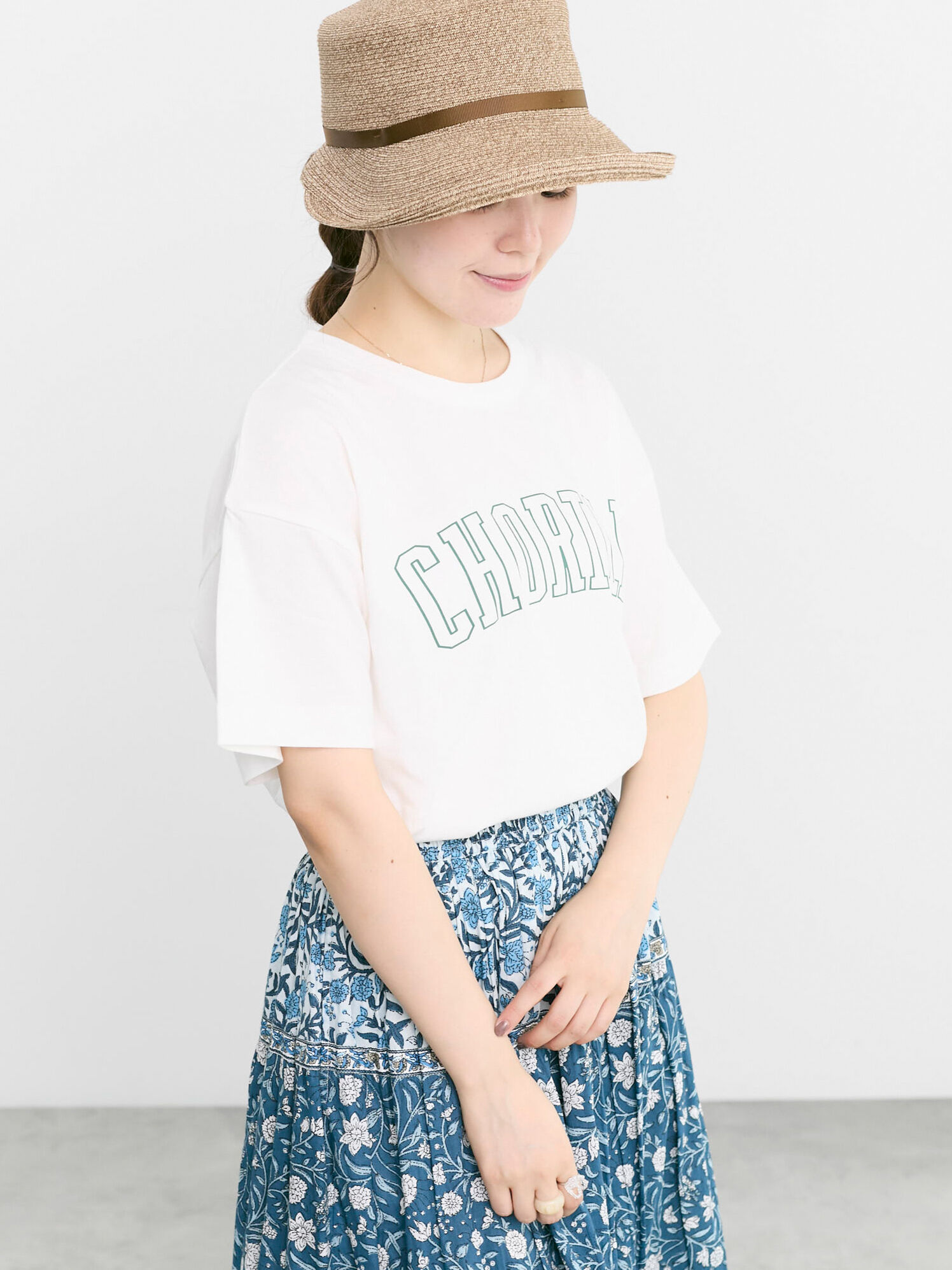 セール】 【オーガニックコットン】ロゴプリントTシャツ（オフホワイト