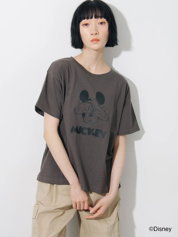 Disney】ミッキーマウス/プリントTシャツ（チャコールグレー/トップス