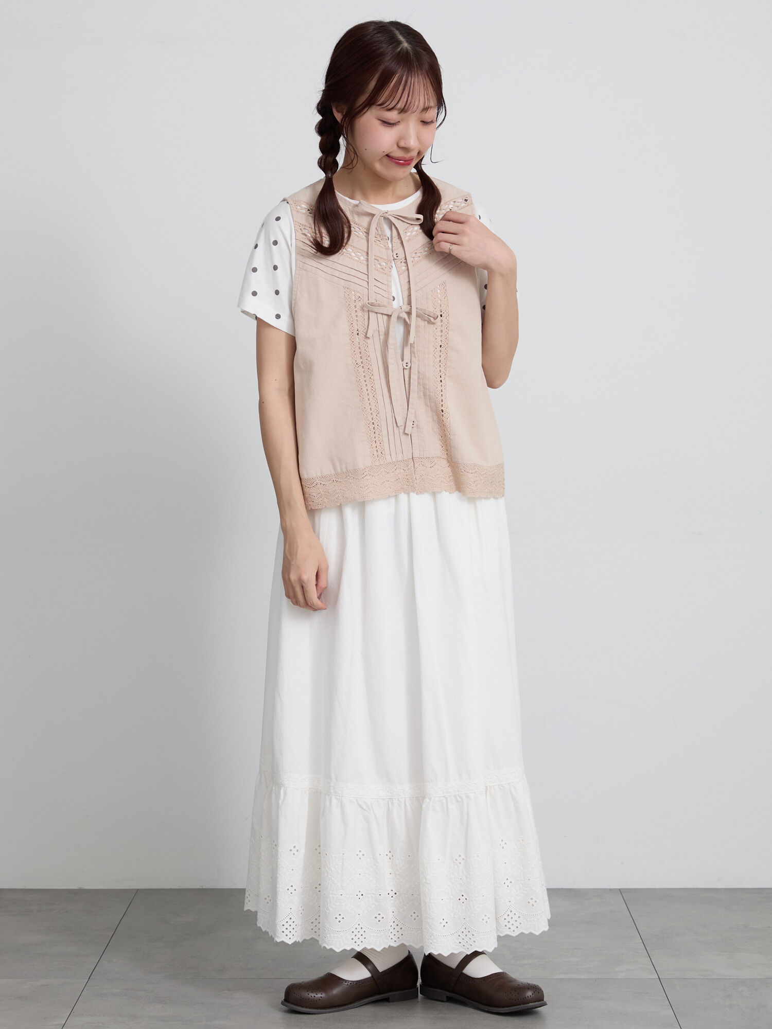 セール】 レース×ピンタックリボンベスト《限定カラーあり》（ブラック