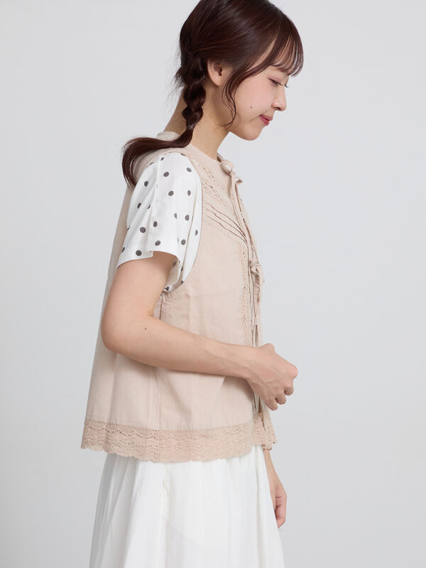セール】 レース×ピンタックリボンベスト《限定カラーあり》（ブラック