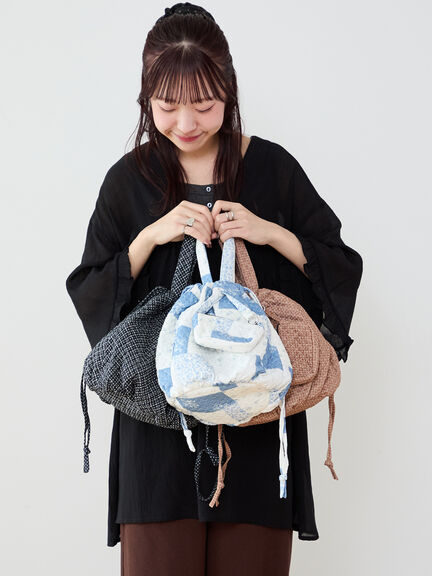 【Cross×Staff】ポーチ付/まんまるポシェット（オフホワイト/チャコールグレー/キャメル）｜Samansa Mos2（サマンサ モスモス）通販