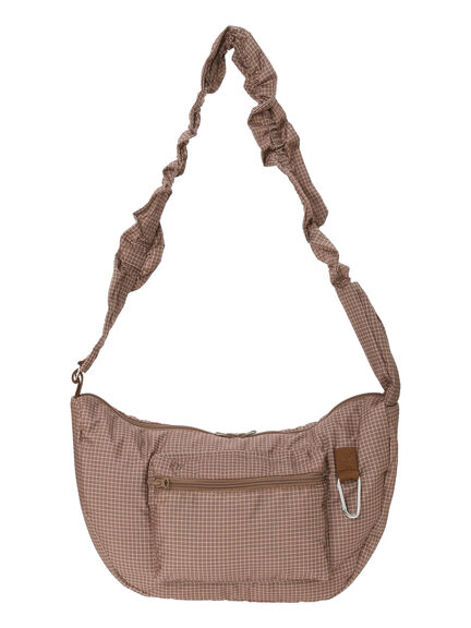 【Cross×Staff】ボトルポケ付/ハーフムーンフリルbag（オフホワイト/チャコールグレー/キャメル）｜Samansa Mos2（サマンサ モスモス）通販