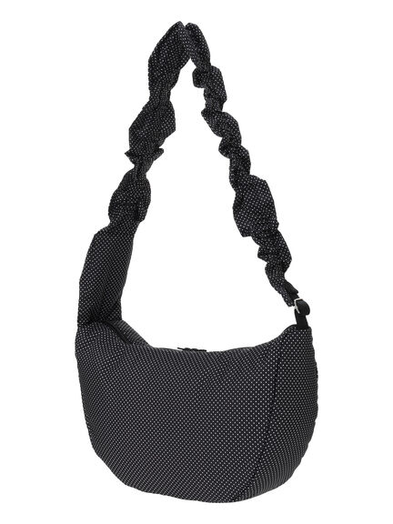 【Cross×Staff】ボトルポケ付/ハーフムーンフリルbag（オフホワイト/チャコールグレー/キャメル）｜Samansa Mos2（サマンサ モスモス）通販