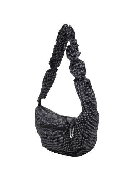 【Cross×Staff】ボトルポケ付/ハーフムーンフリルbag（オフホワイト/チャコールグレー/キャメル）｜Samansa Mos2（サマンサ モスモス）通販