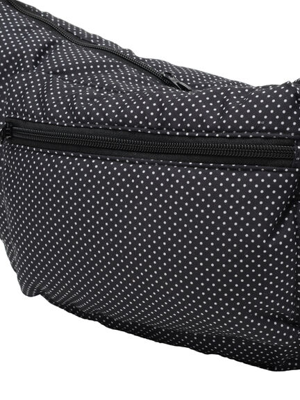 【Cross×Staff】ボトルポケ付/ハーフムーンフリルbag（オフホワイト/チャコールグレー/キャメル）｜Samansa Mos2（サマンサ モスモス）通販