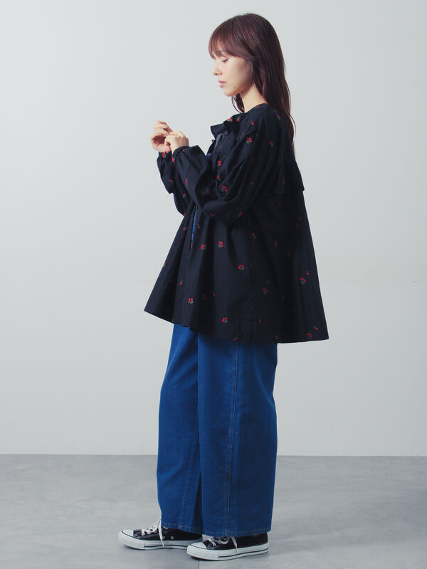 セール】 花刺繍チュニック（ブラック/ブラウン/キナリ/トップス