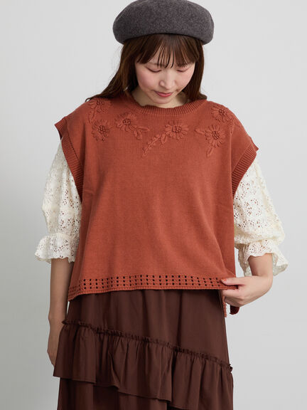 【天神店/EC限定】花刺繍ニットベスト（モカ/テラコッタ/キナリ）｜Samansa Mos2（サマンサ モスモス）通販