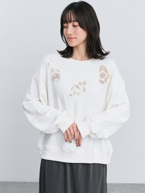 セール】 くり抜き刺繍スウェット（グレー/ブラック/アイボリー
