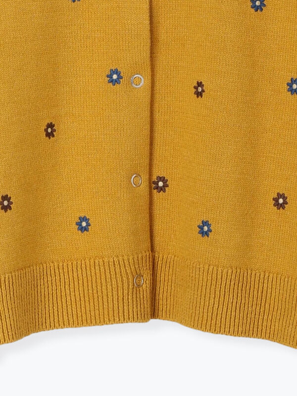 花刺繍カーディガン（ブラック/ベージュ/マスタード/グリーン/トップス