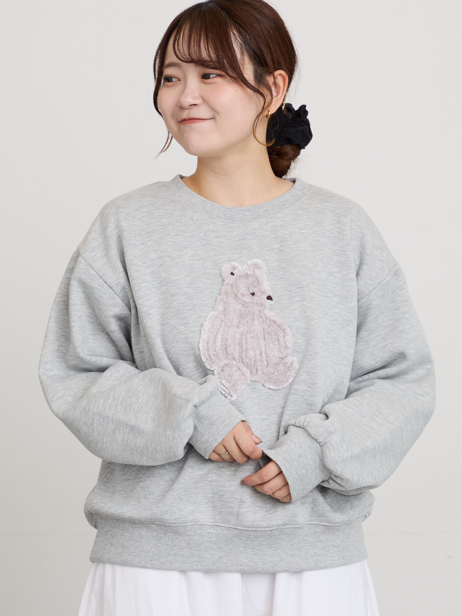 アニマル柄モール刺繍スウェット（オフホワイト/ネイビー/TOPグレー