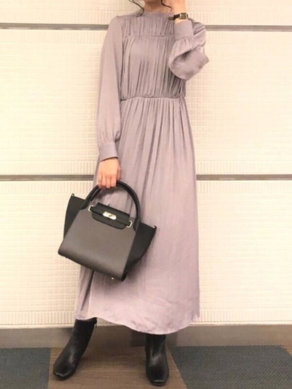 セール サテンハイネックワンピースls グレー モカ ブルー ワンピース Te Chichi テチチ 公式通販