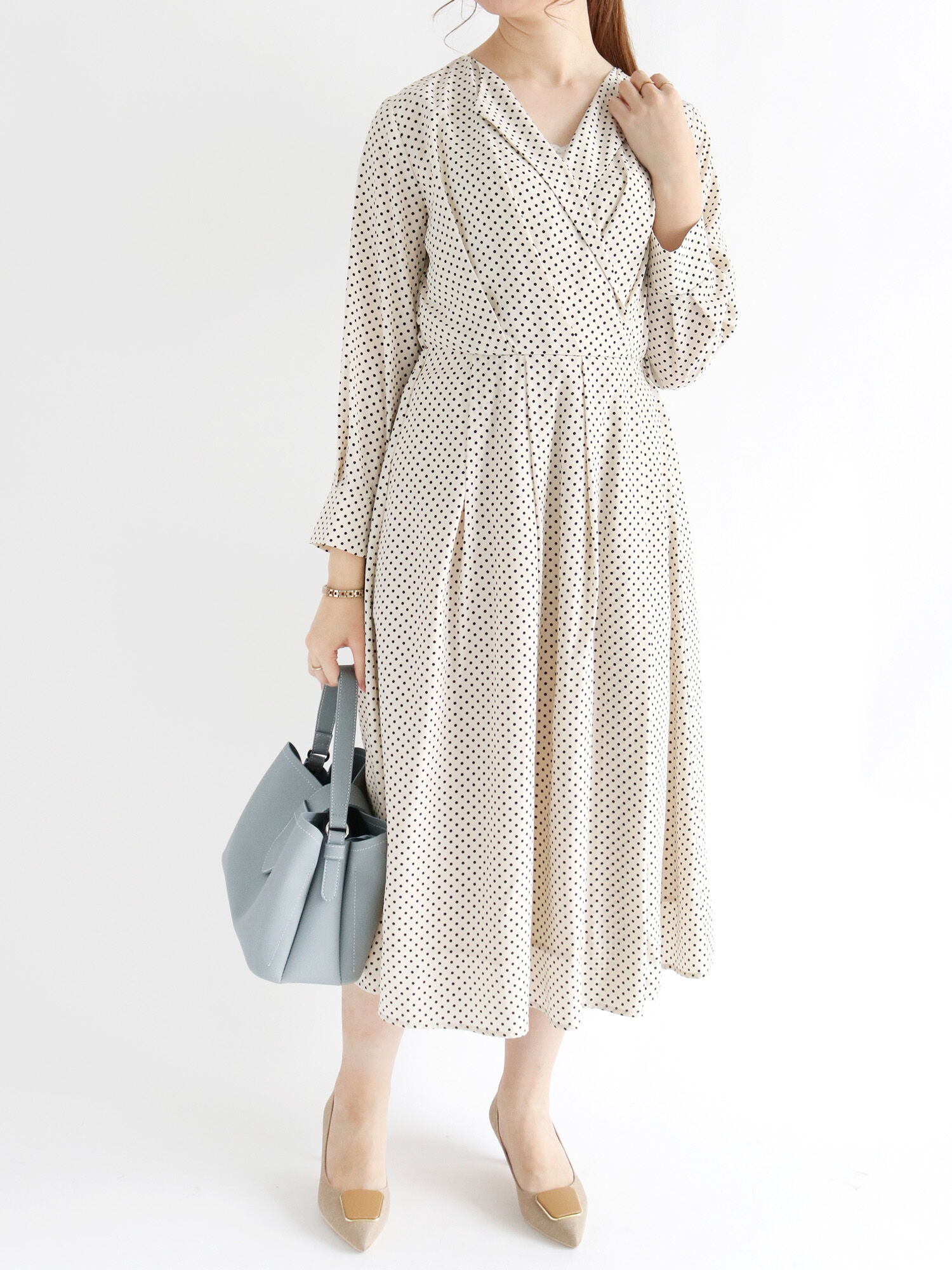 ドットプリントカシュクールワンピース オフホワイト ネイビー ワンピース ワンピース Te Chichi テチチ 公式通販