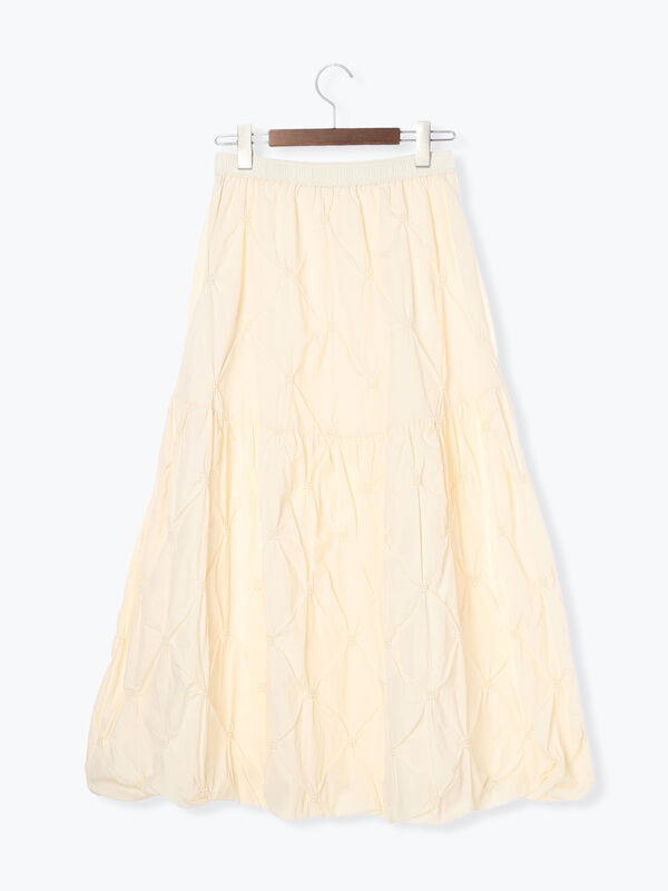 刺繍キルトバルーンスカート（オフホワイト/ブラック/ボトムス