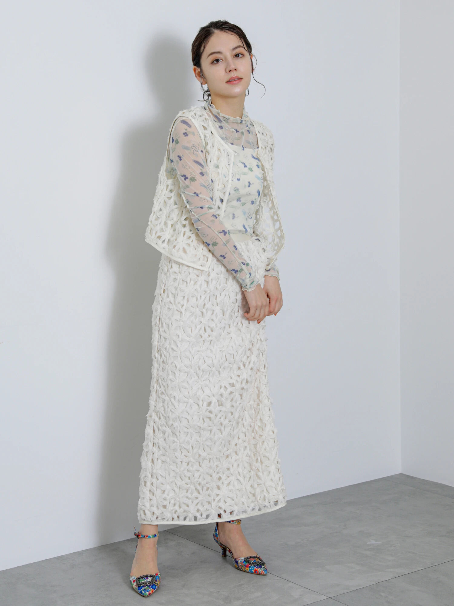 セール】 【Atelier Bloom】フラワーレース風ロングタイトスカート 
