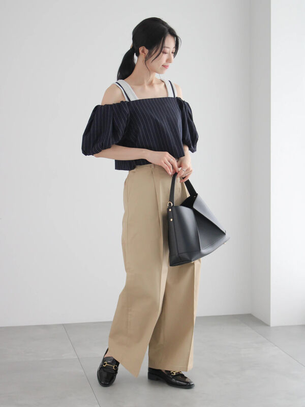 【Toteme】リラックス チノパンツ、ベージュ セール】 チノワイドパンツ（ベージュ/カーキ/ボトムス/パンツ