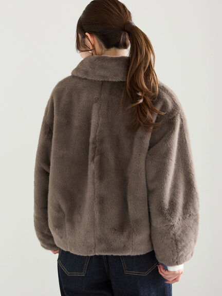 【佐藤晴美着用】ミンクタッチファー衿付ジップブルゾン（グレー/チャコールグレー）｜Te chichi（テチチ）通販