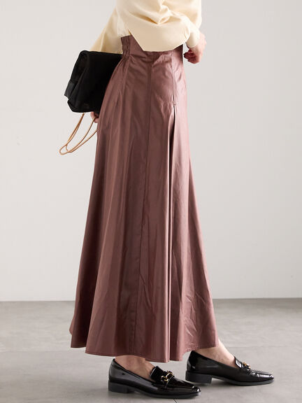 グロッシーレザーライクフレアスカート（ブラック/ブラウン）｜Te chichi（テチチ）通販